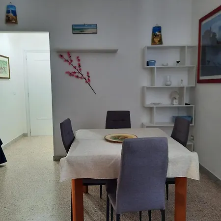 A 20 Passi Dal Mare Apartman *