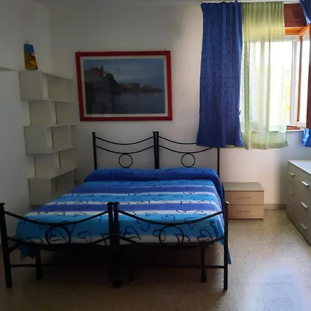 A 20 Passi Dal Mare Apartman *